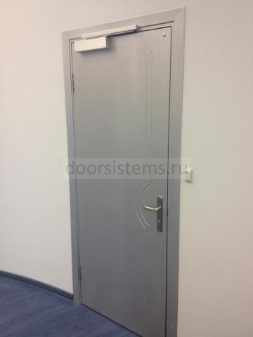 Доводчики DORMA (dormakaba) TS-92 в офисе Ростелеком