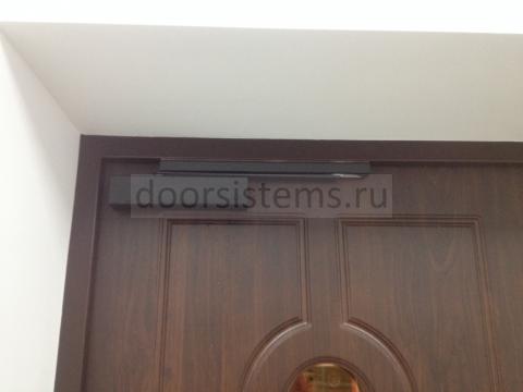 Доводчик DORMA (dormakaba) TS-93 в бизнес-центре Солнечногорский проезд